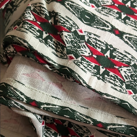 Opalhouse Jungalow Green and Yellow 60” x 120 Table Cloth - Picture 4 of 4